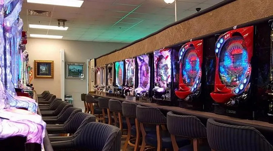 Shinjuku Cosmos interior